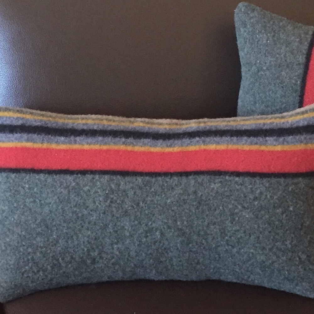 SOLD. Pendleton "Yakima Camp Blanket" Pillow